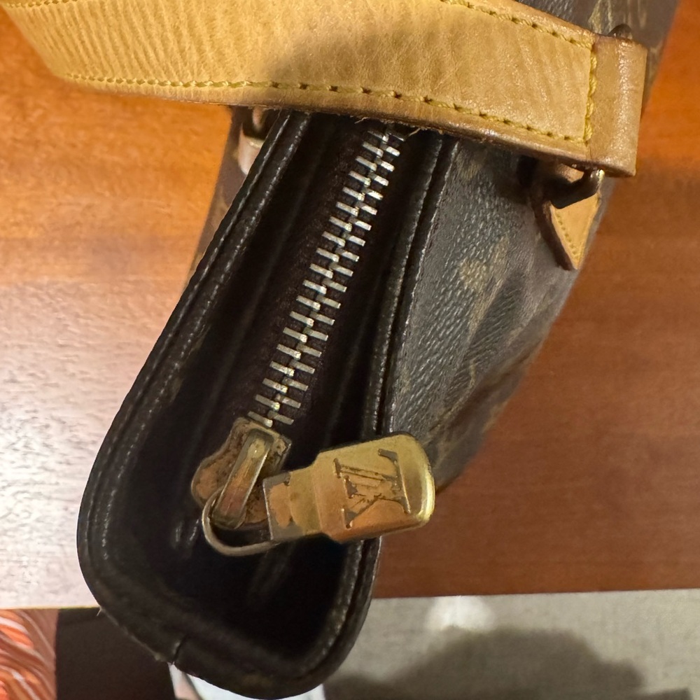 Louis Vuitton Monogram Cabas Piano Tote - Picture 6 of 10